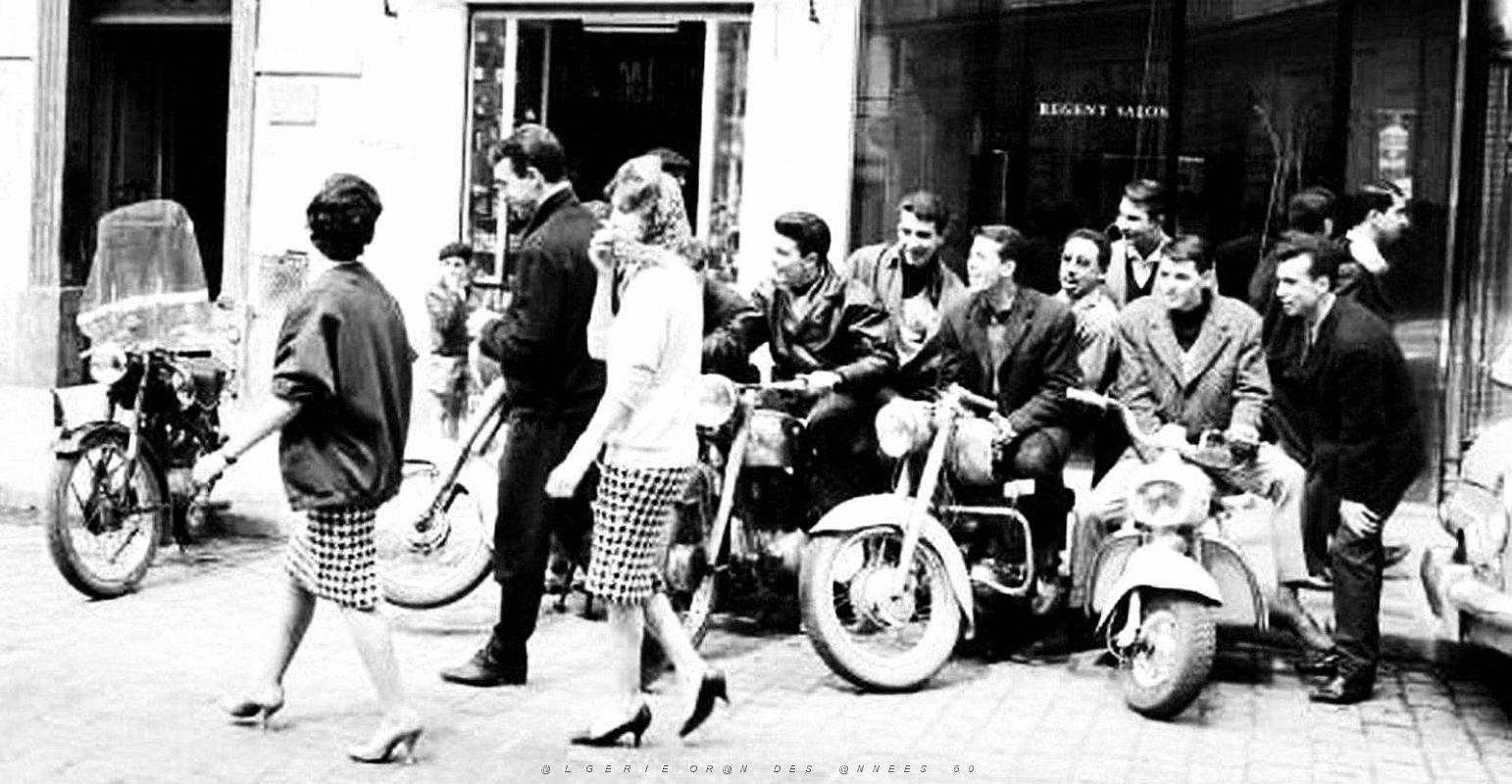 1571- Alger -Bab-el-Oued2 - 1960.jpg